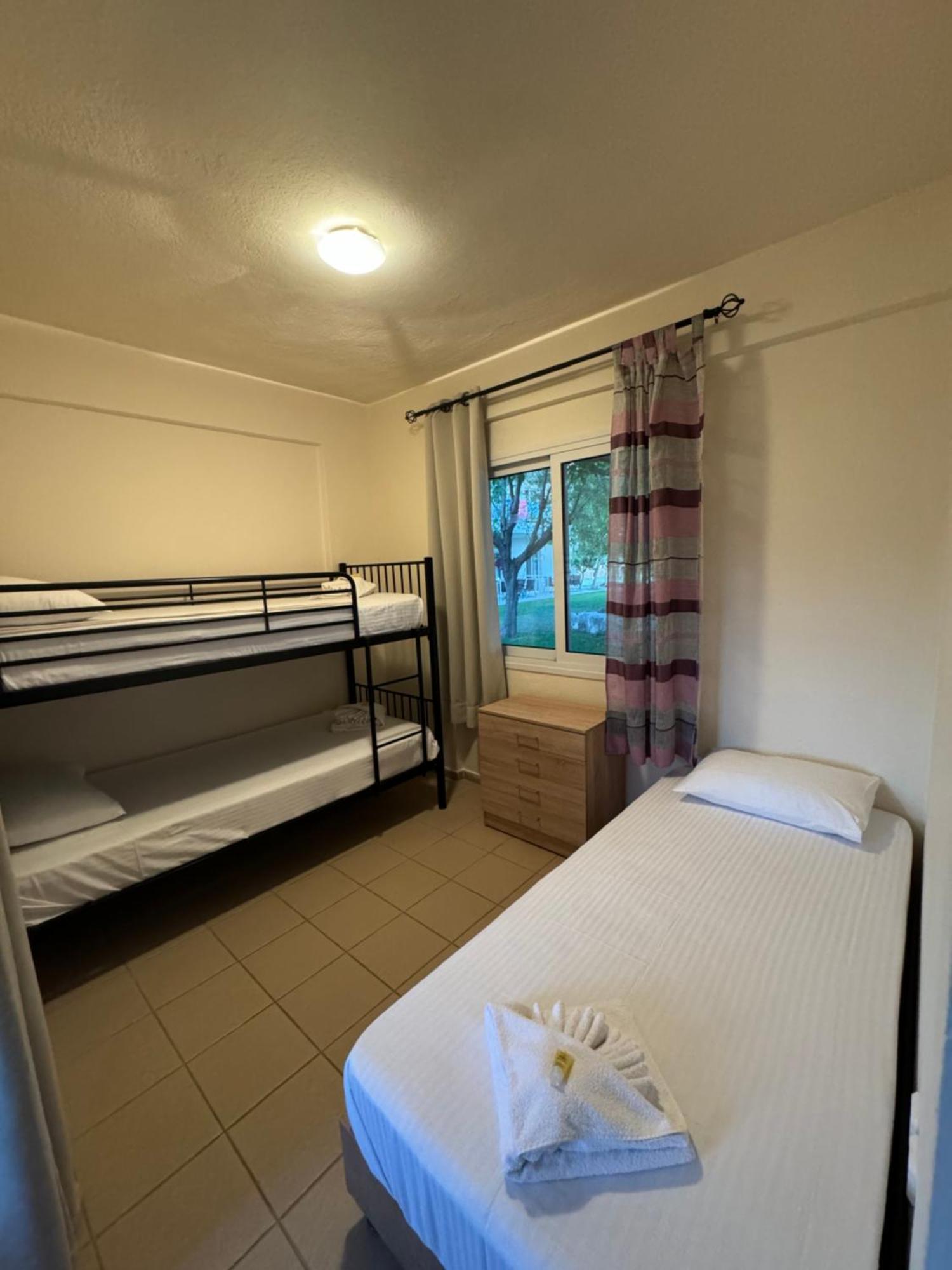 Dafnes Rooms Fourka Eksteriør billede